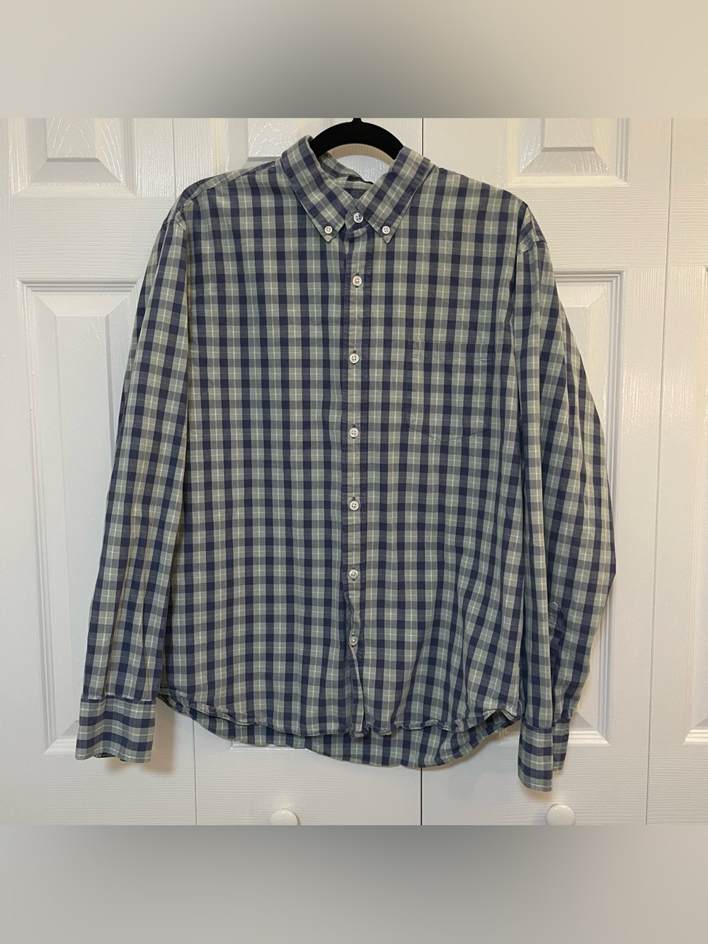 J. Crew Men’s Classic Navy and Light Gray Plaid Button-Down Shirt